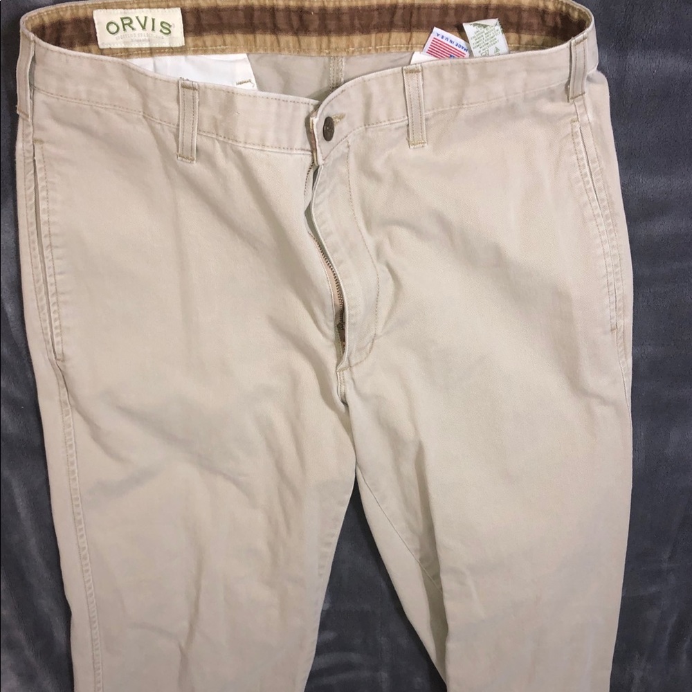 Orvis men’s 32w 30L Khaki pants.